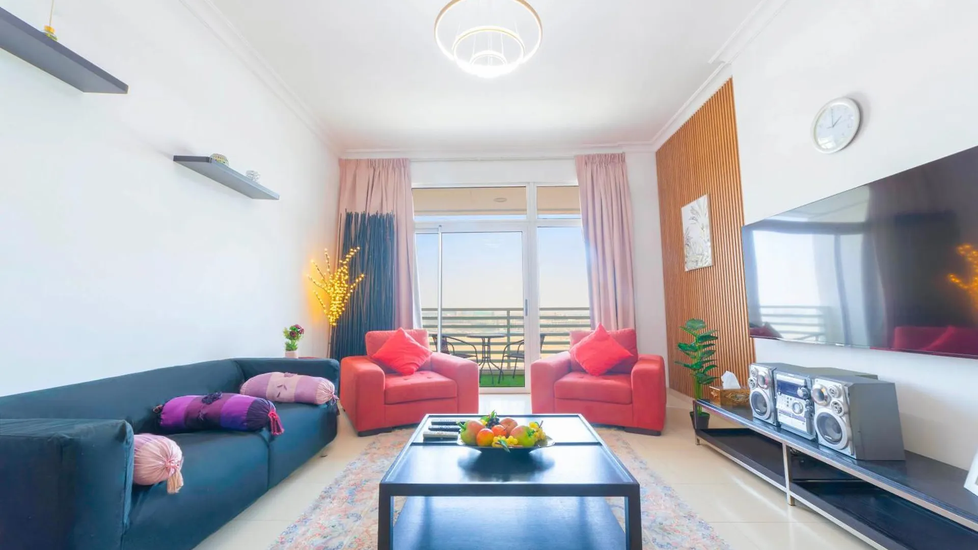 An Elegant Fully Furnished 1 Bedroom Apartment In Clayton Residency, Business Bay, Dubai