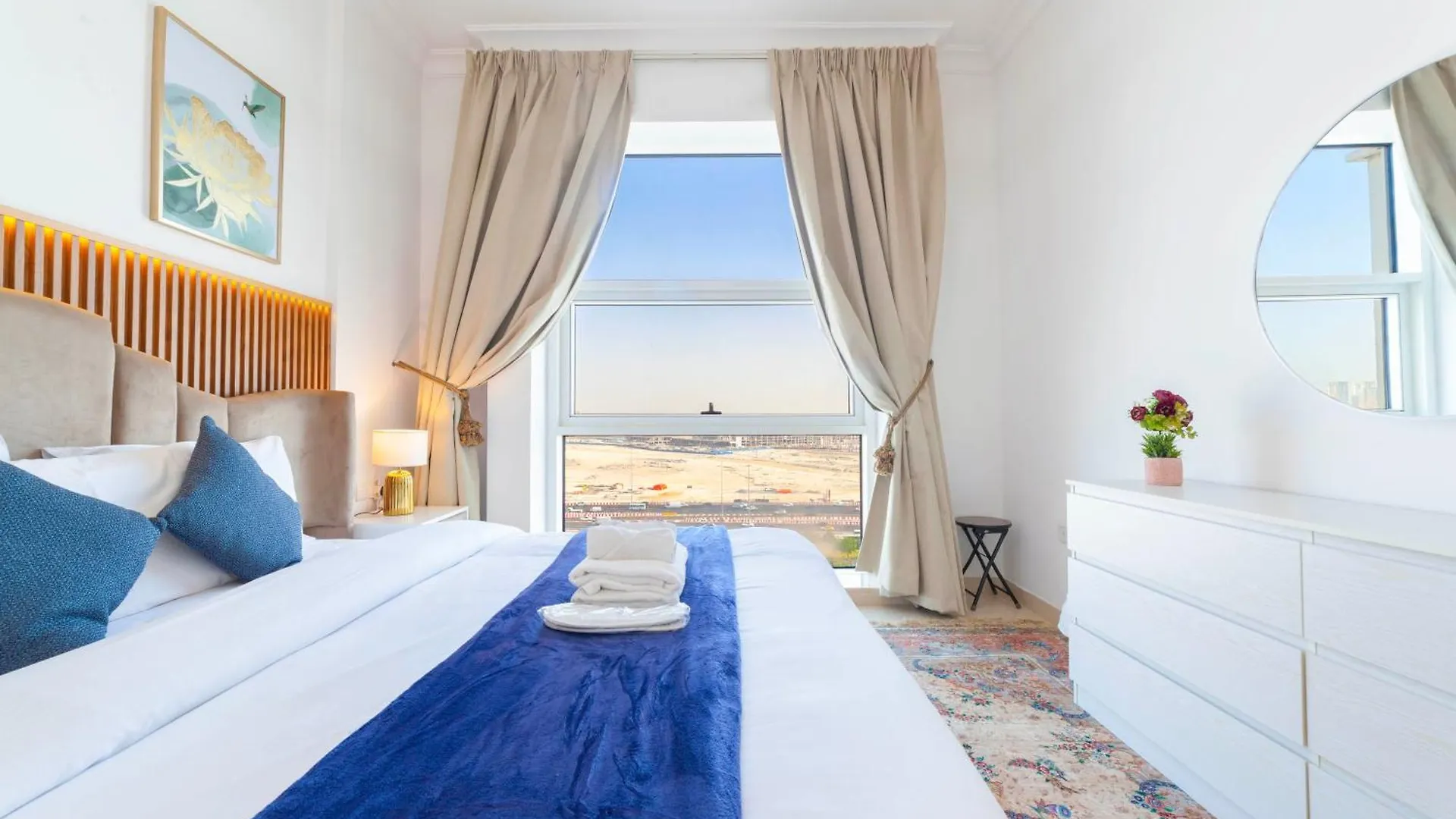An Elegant Fully Furnished 1 Bedroom Apartment In Clayton Residency, Business Bay, Dubai