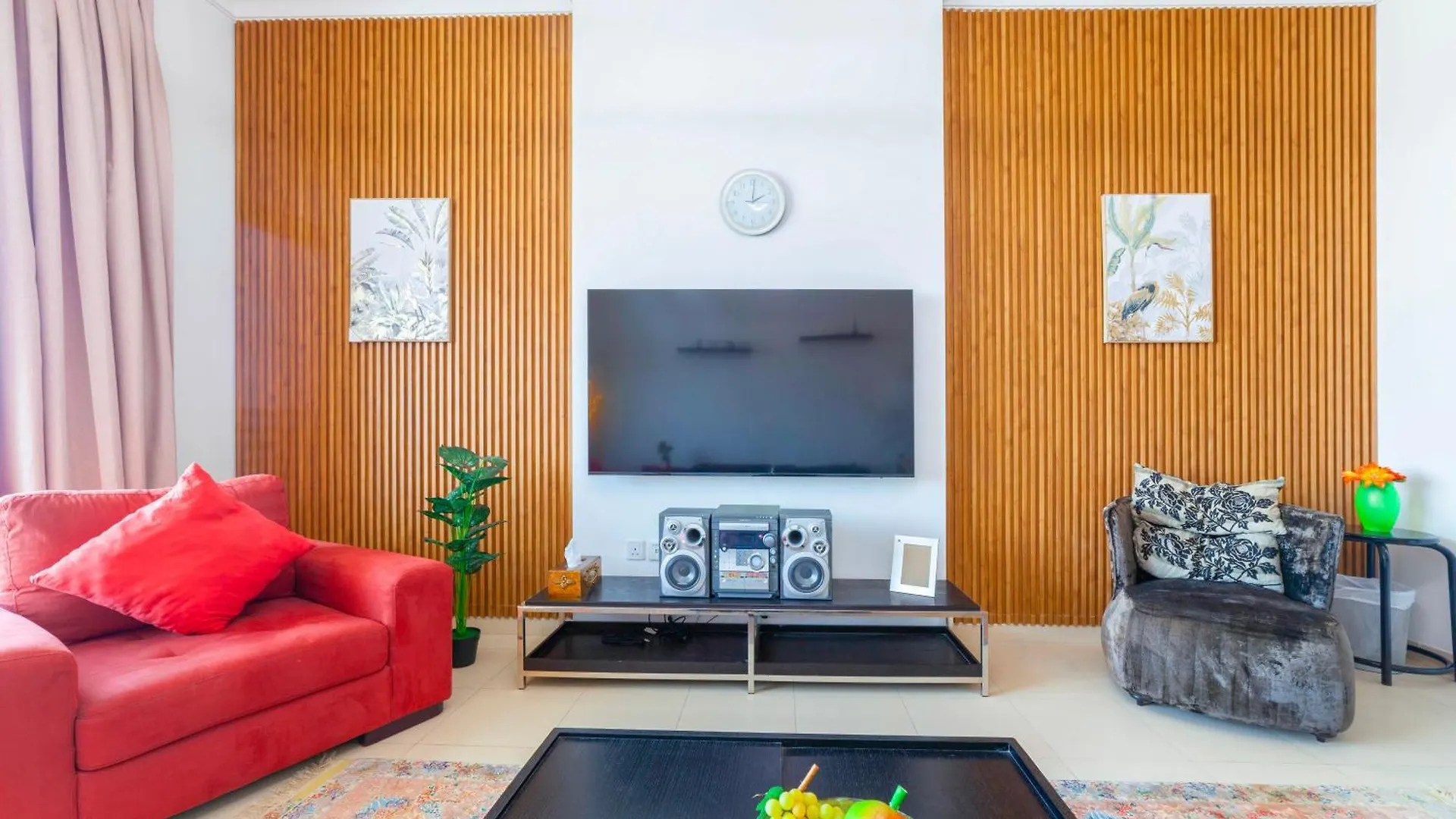 An Elegant Fully Furnished 1 Bedroom Apartment In Clayton Residency, Business Bay, Dubai
