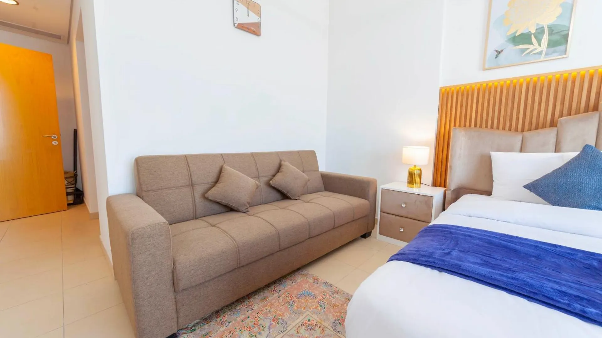 An Elegant Fully Furnished 1 Bedroom Apartment In Clayton Residency, Business Bay, Dubai