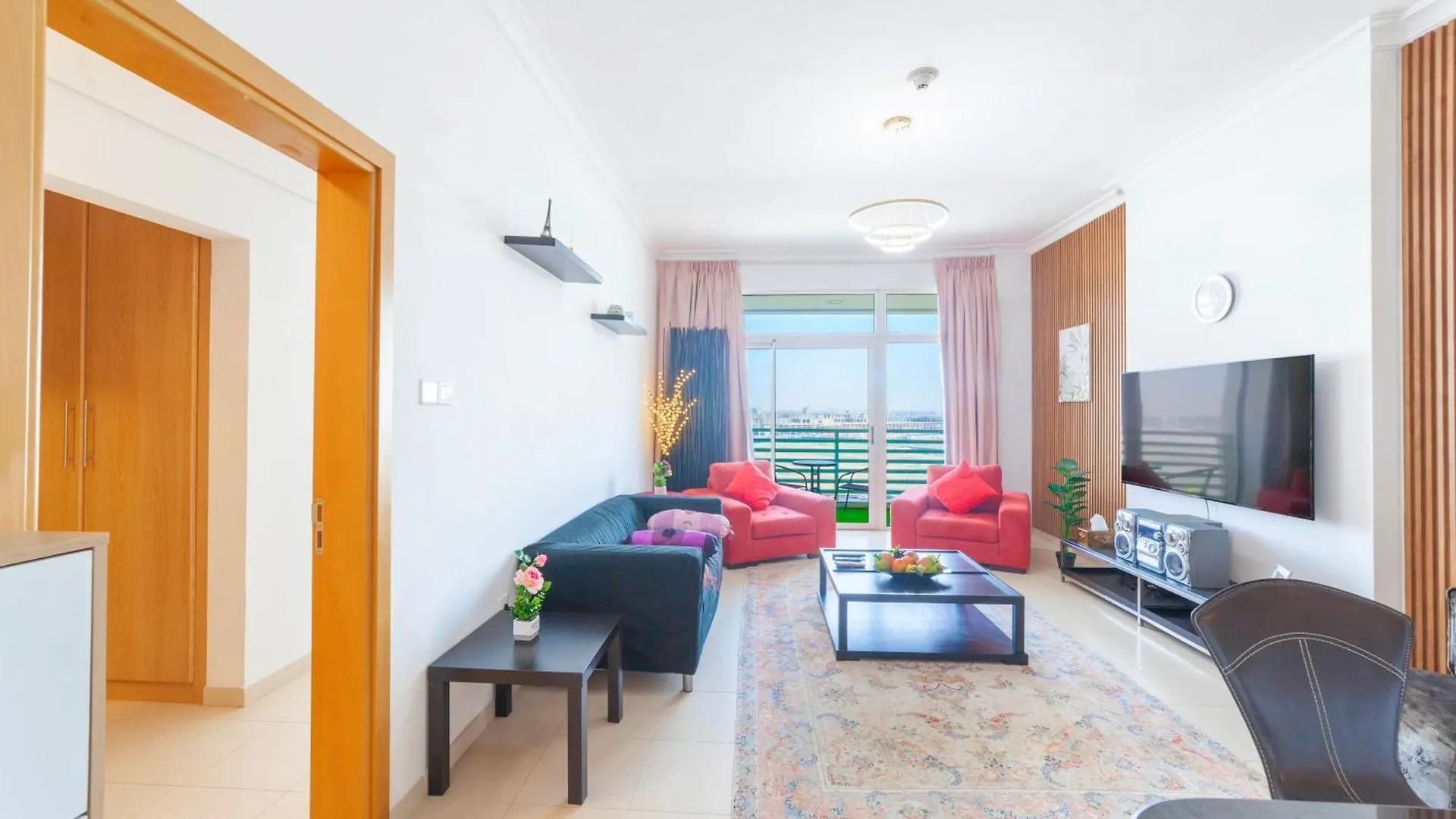 An Elegant Fully Furnished 1 Bedroom Apartment In Clayton Residency, Business Bay, Dubai